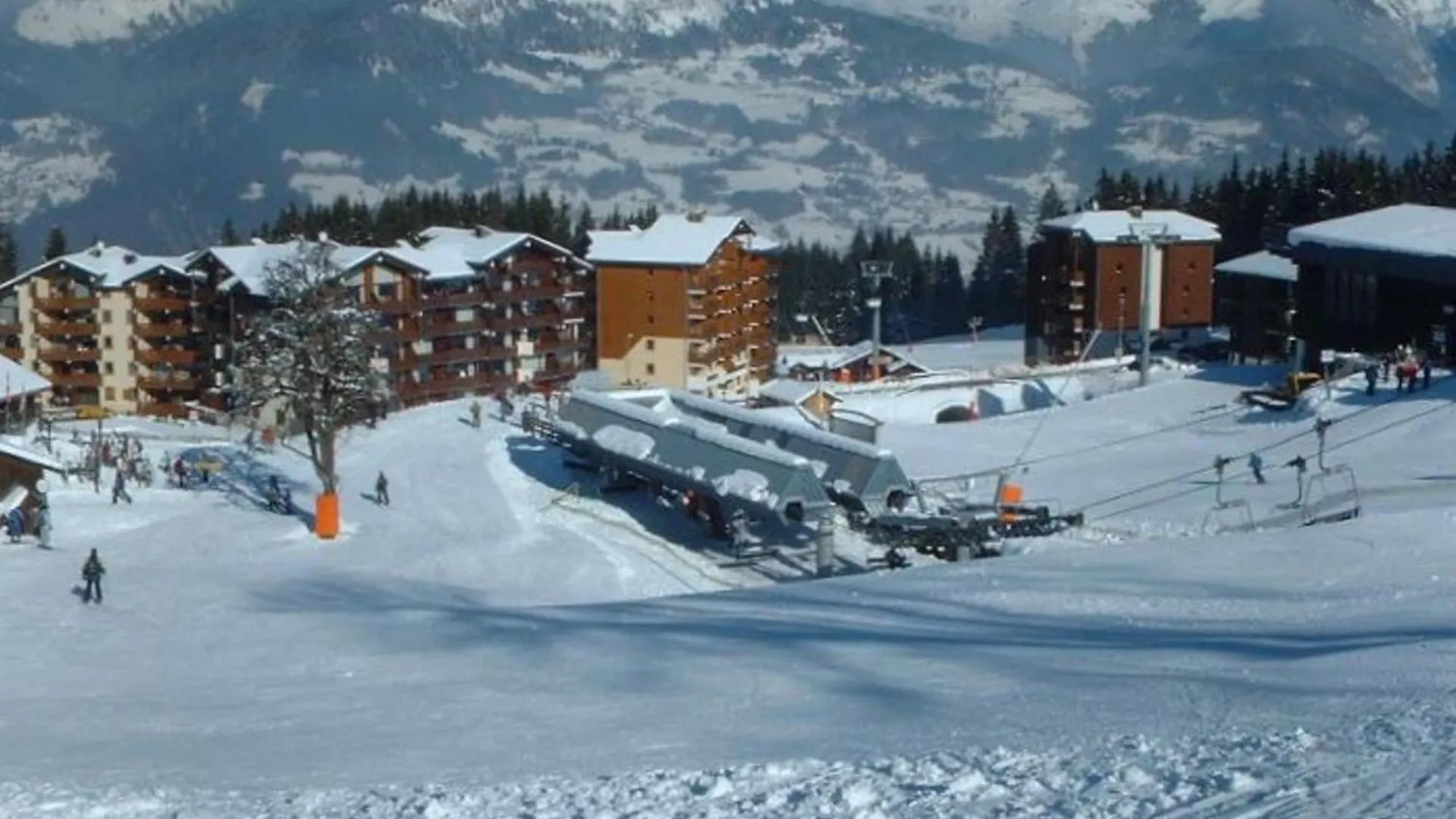 Charmant Studio 4 Pers. Pied Pistes, Balcon, Cuisine Equipee - Fr-1-642-51 모리론 0*,  프랑스